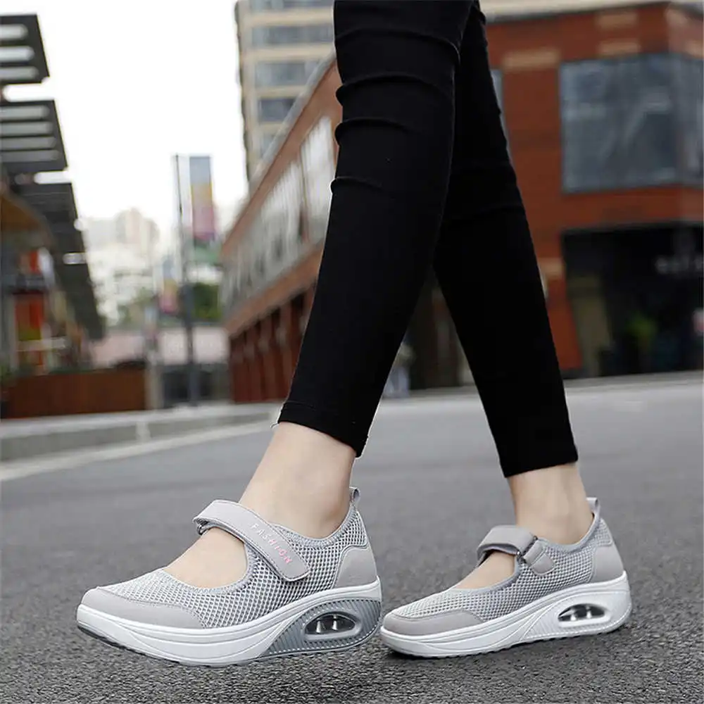 Streetwear Brand Ideas - 36-41 Demi-Seasonรองเท้าผ้าใบสีเดินสเก็ตตะกร้ารองเท้าสําหรับชายกีฬาHigh-Techรองเท้าผ้าใบ 2025new Bityการฝึกอบรม