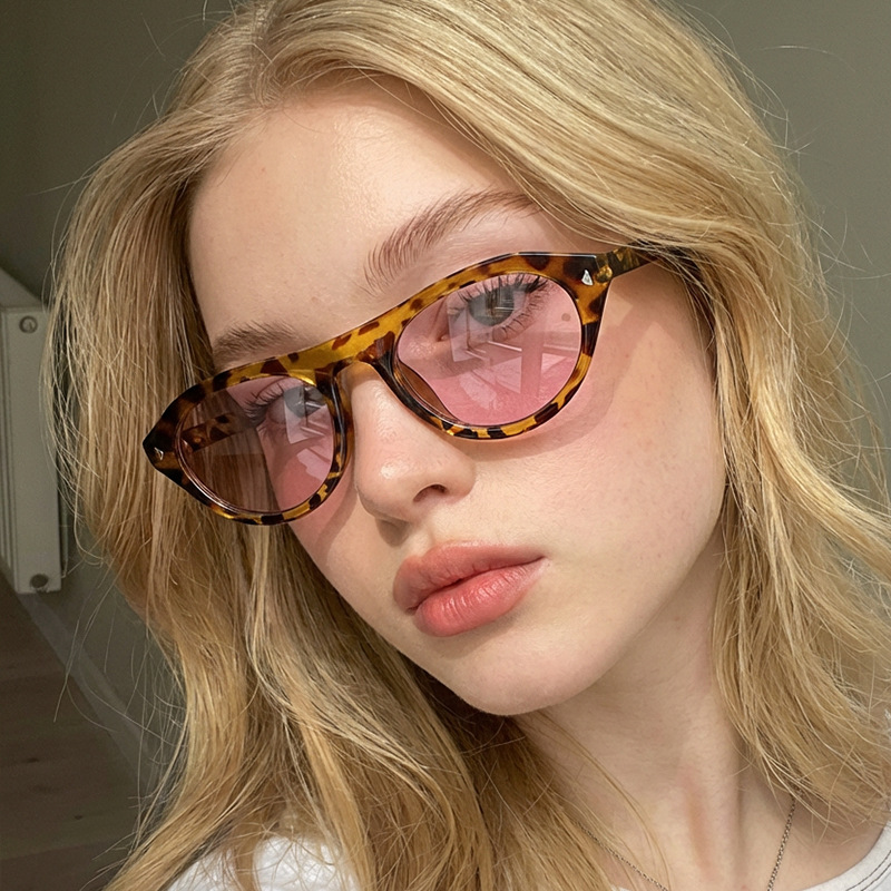 แฟชั่นแว่นกันแดดทรงแคทอายผู้หญ - Streetwear Brand With Eye บทวิจารณ์และราคา