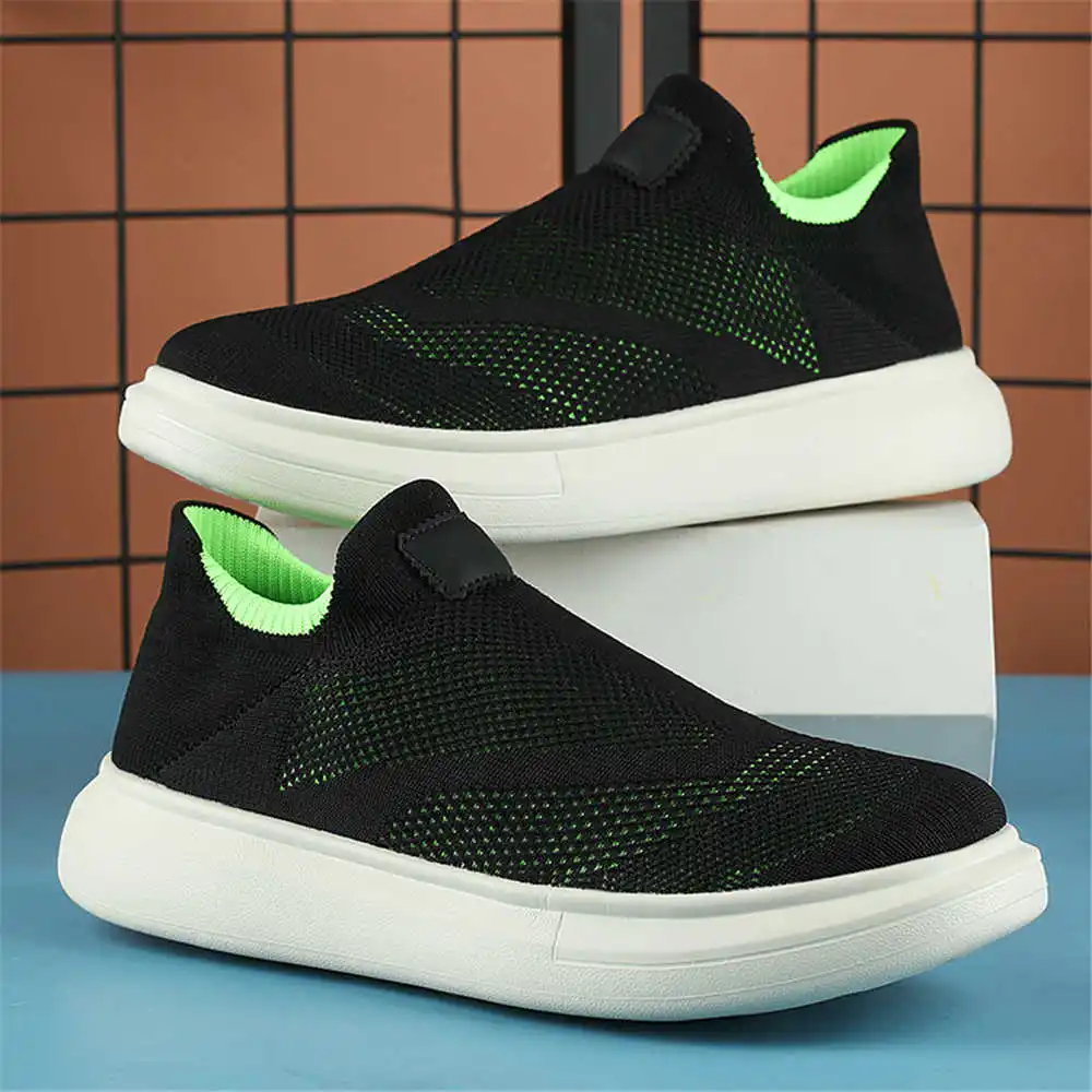 ถุงน่องแพลตฟอร์มรองเท้าสีน้ำตา - Streetwear Brand Ideas บทวิจารณ์และราคา